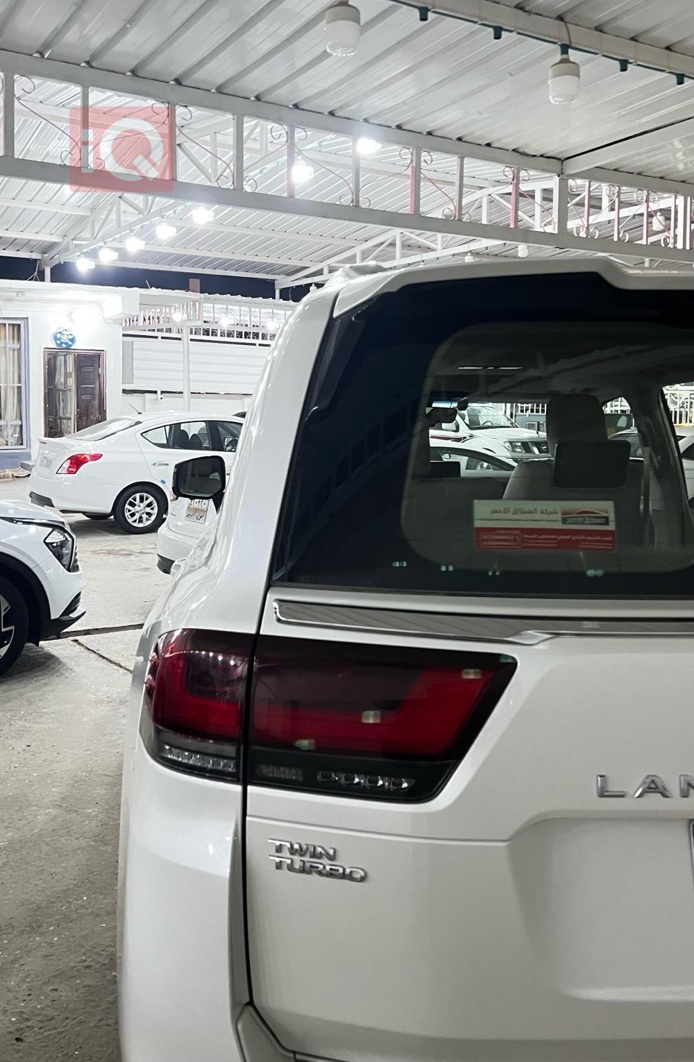 تويوتا لاندكروزر